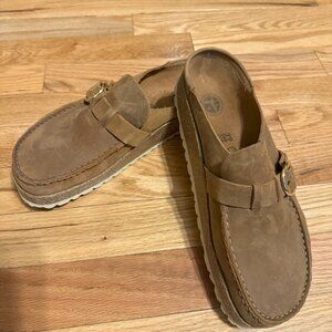 Birkenstock Buckley Clogs